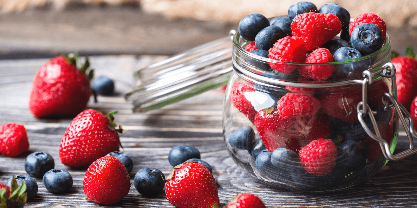 strawberries and blueberries for immune health cold flu home remedies